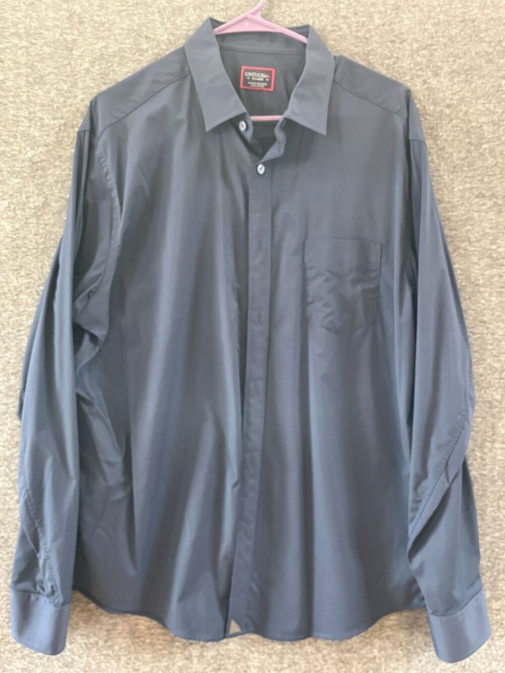 untuckit relaxed fit wrinkle free mens XL navy blue nylon button down pocket